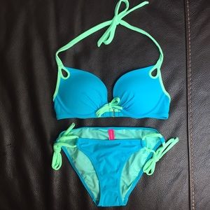 NWOT VIctorias Secret bikini!